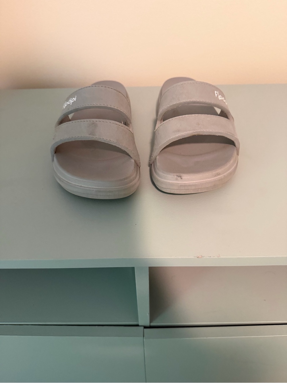 Floopi Slides - Picture 3 of 5